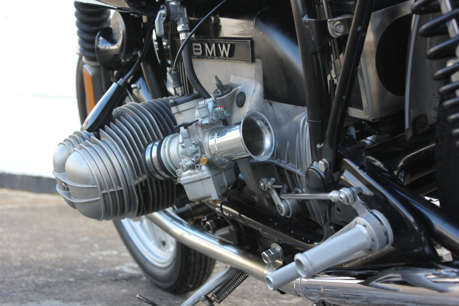 BMW Cafe Racer - 1970's Retro