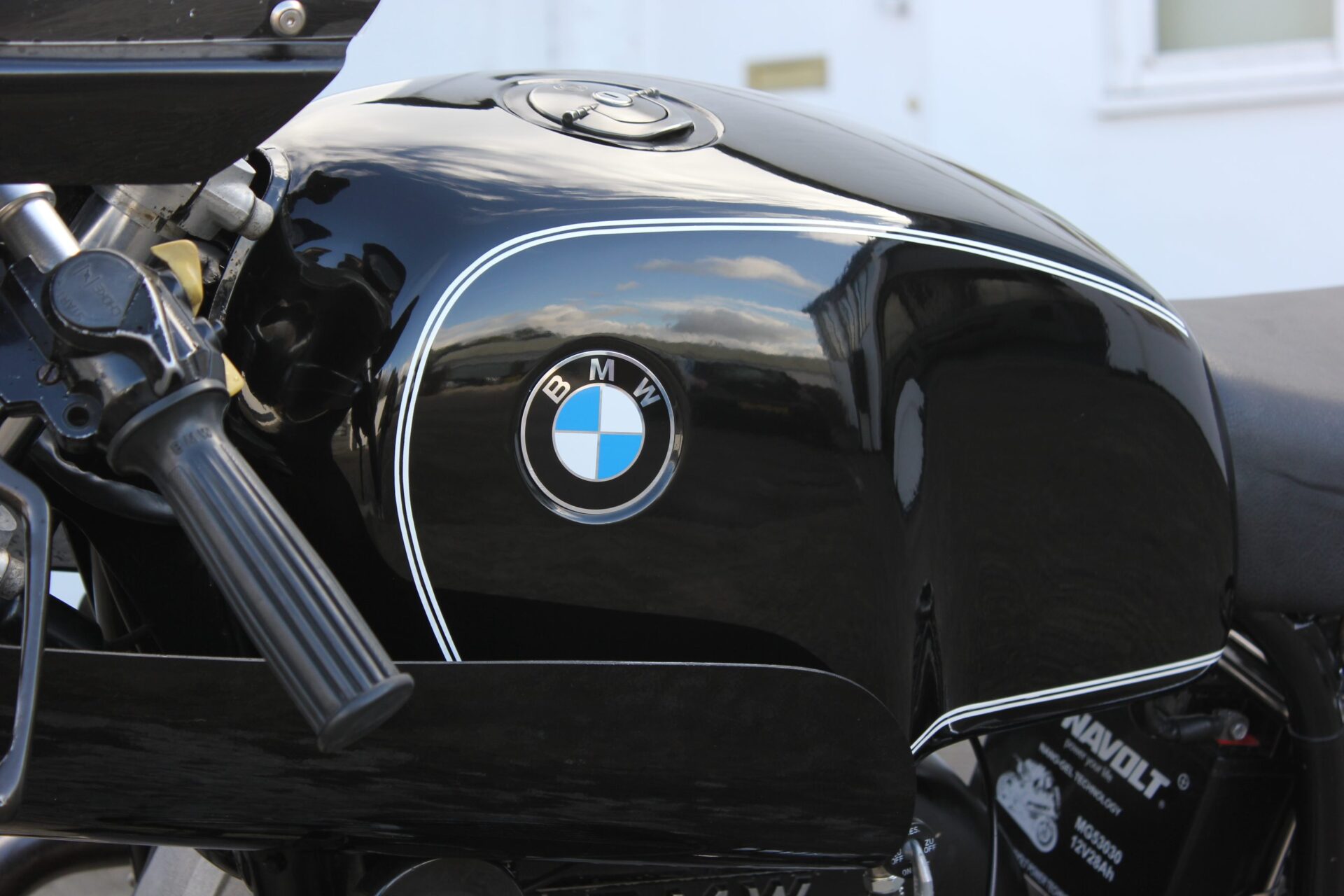 BMW Cafe Racer - 1970's Retro