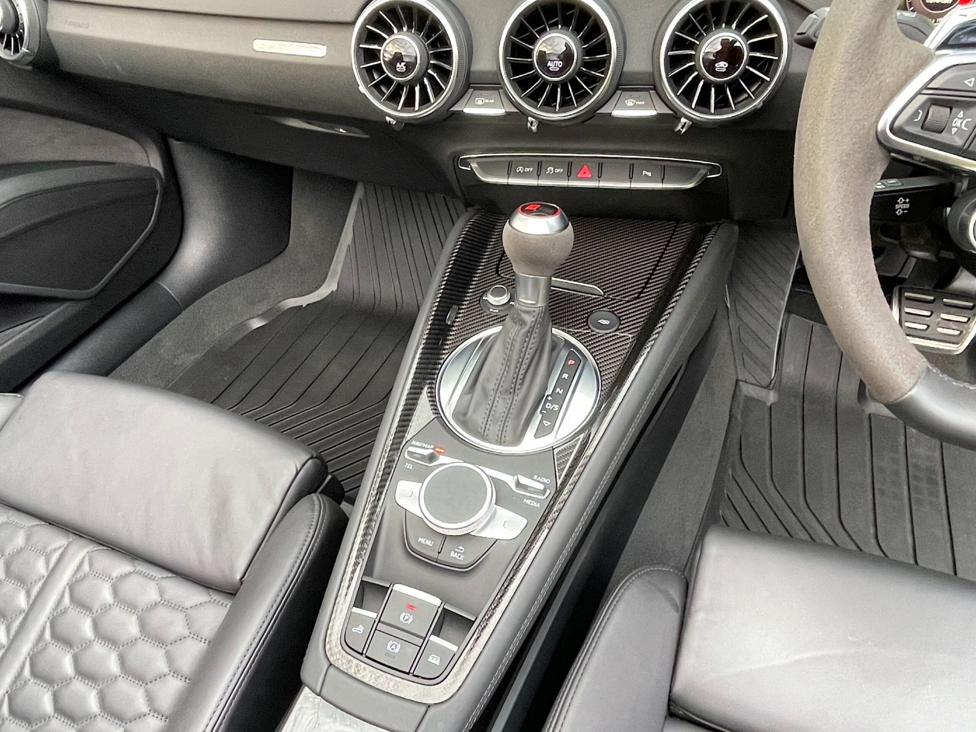Audi TTRS TFSI Quattro - Audi Sport Edition     2020/70