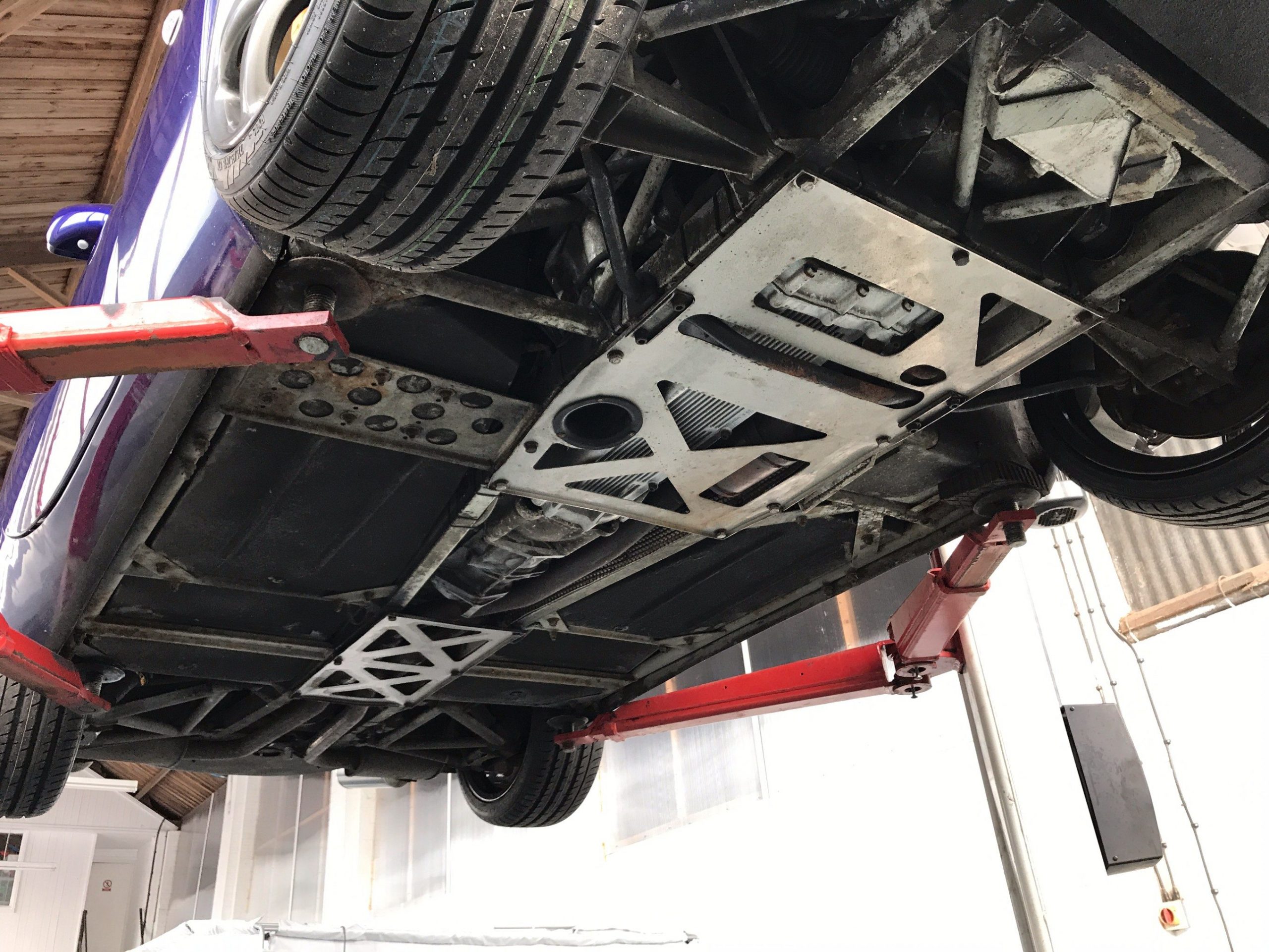 TVR Tuscan MK1 - 4.3 Powers Performance