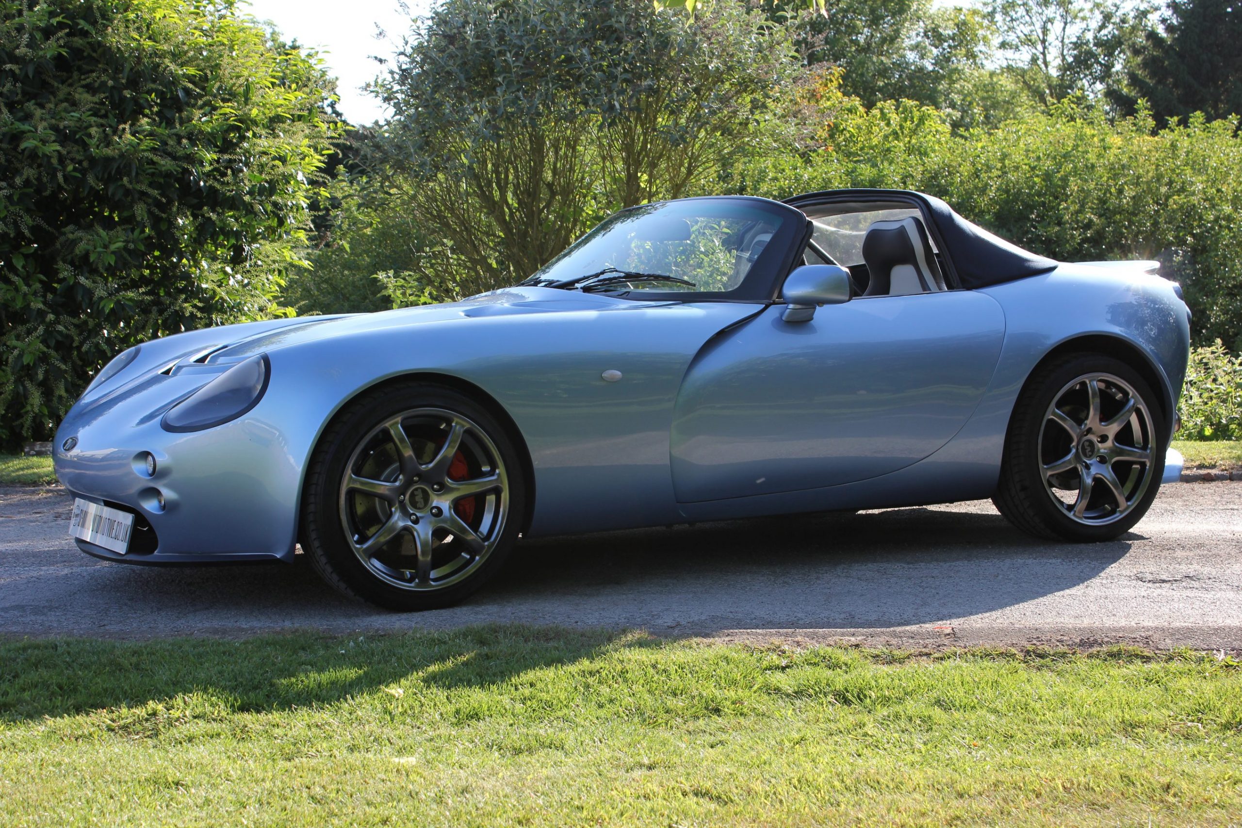 TVR Tamora 4.3 - Grigio Alloy - Powers Warranty