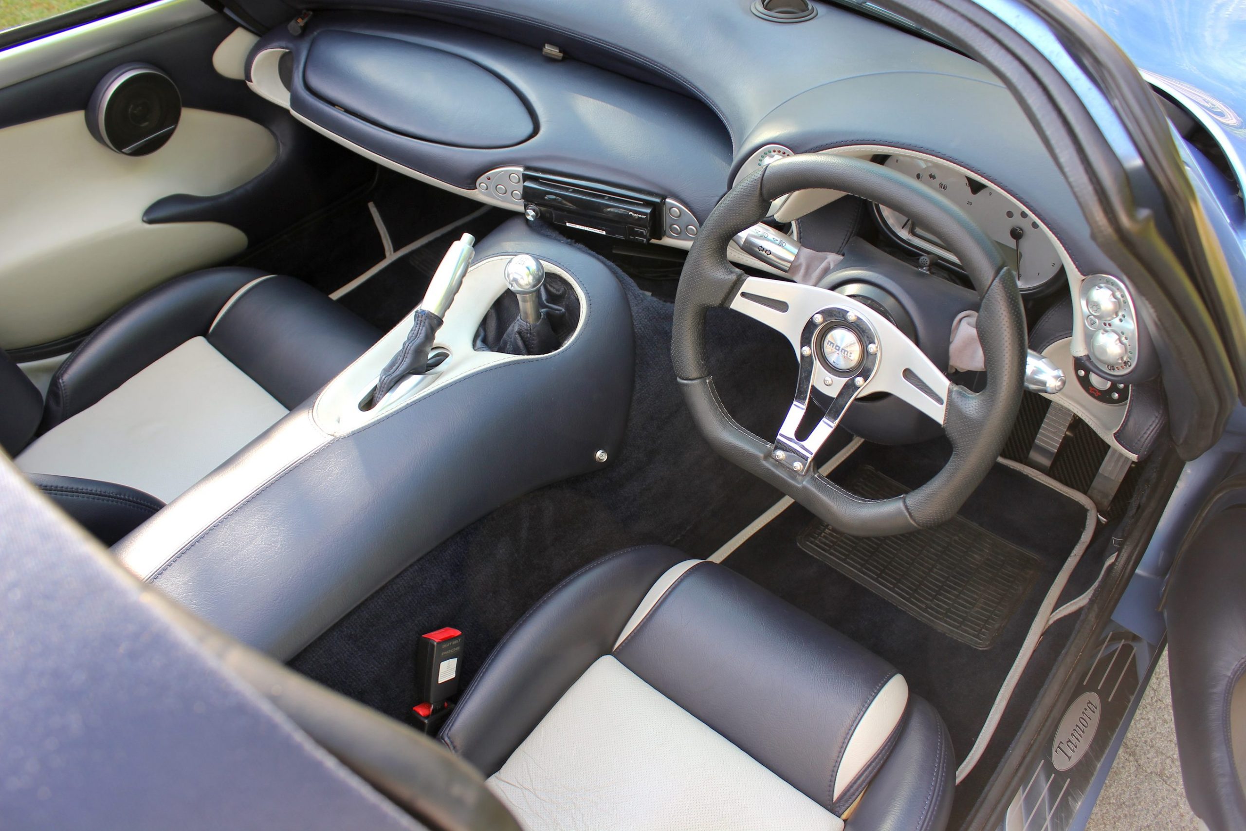 TVR Tamora 4.3 - Grigio Alloy - Powers Warranty