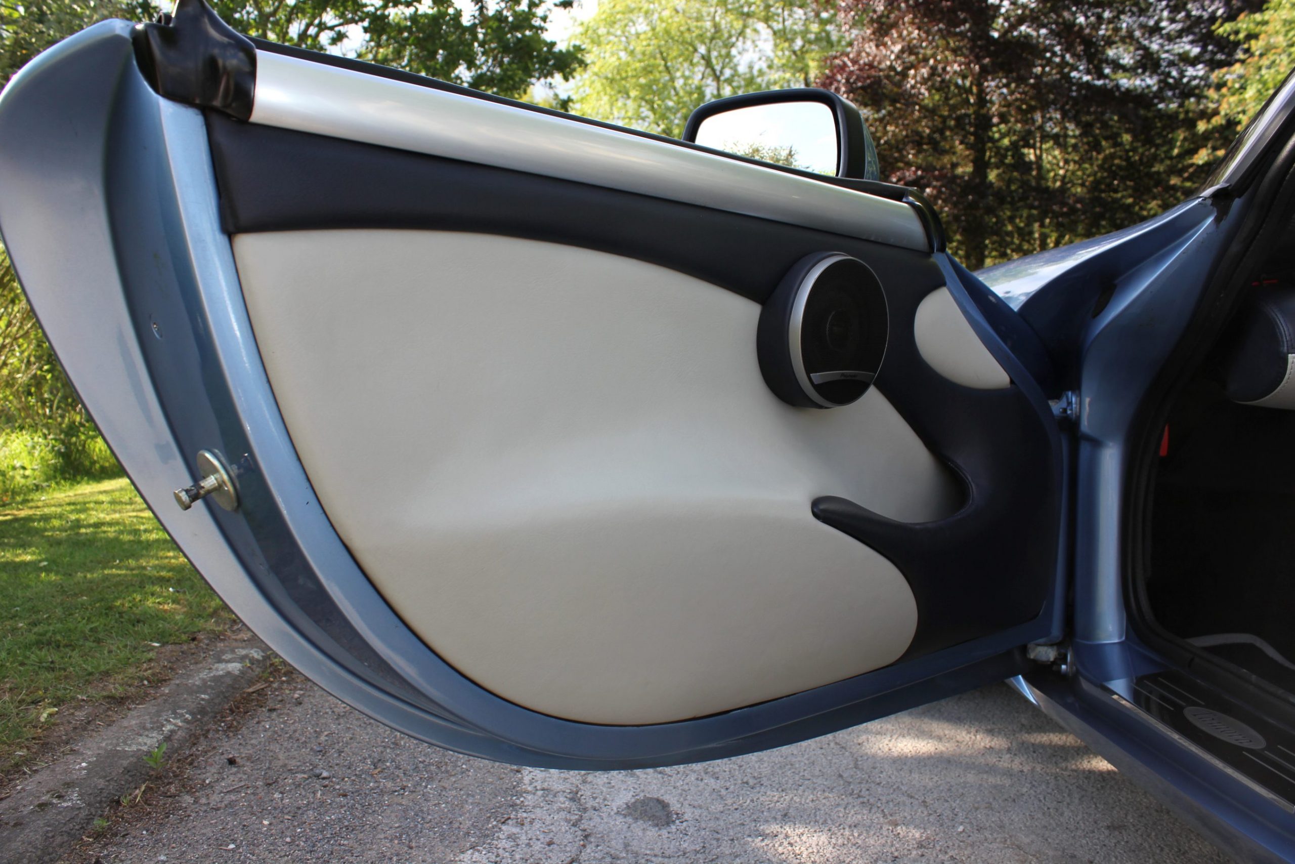 TVR Tamora 4.3 - Grigio Alloy - Powers Warranty