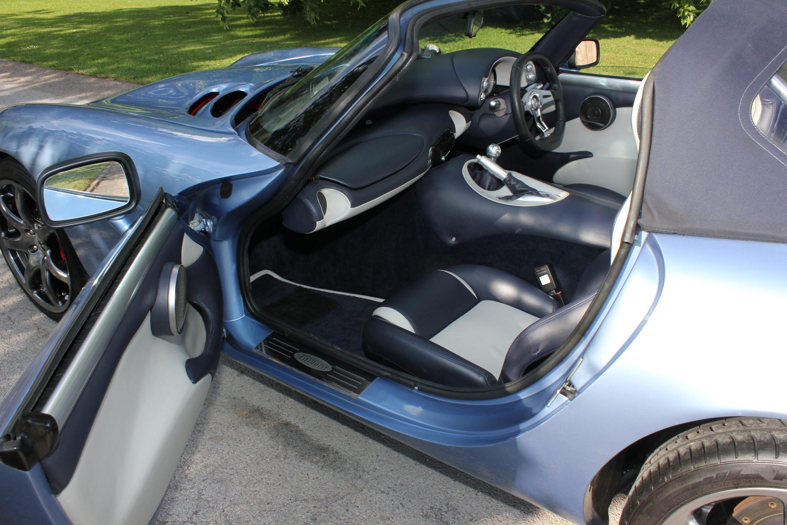 TVR Tamora 4.3 - Grigio Alloy - Powers Warranty