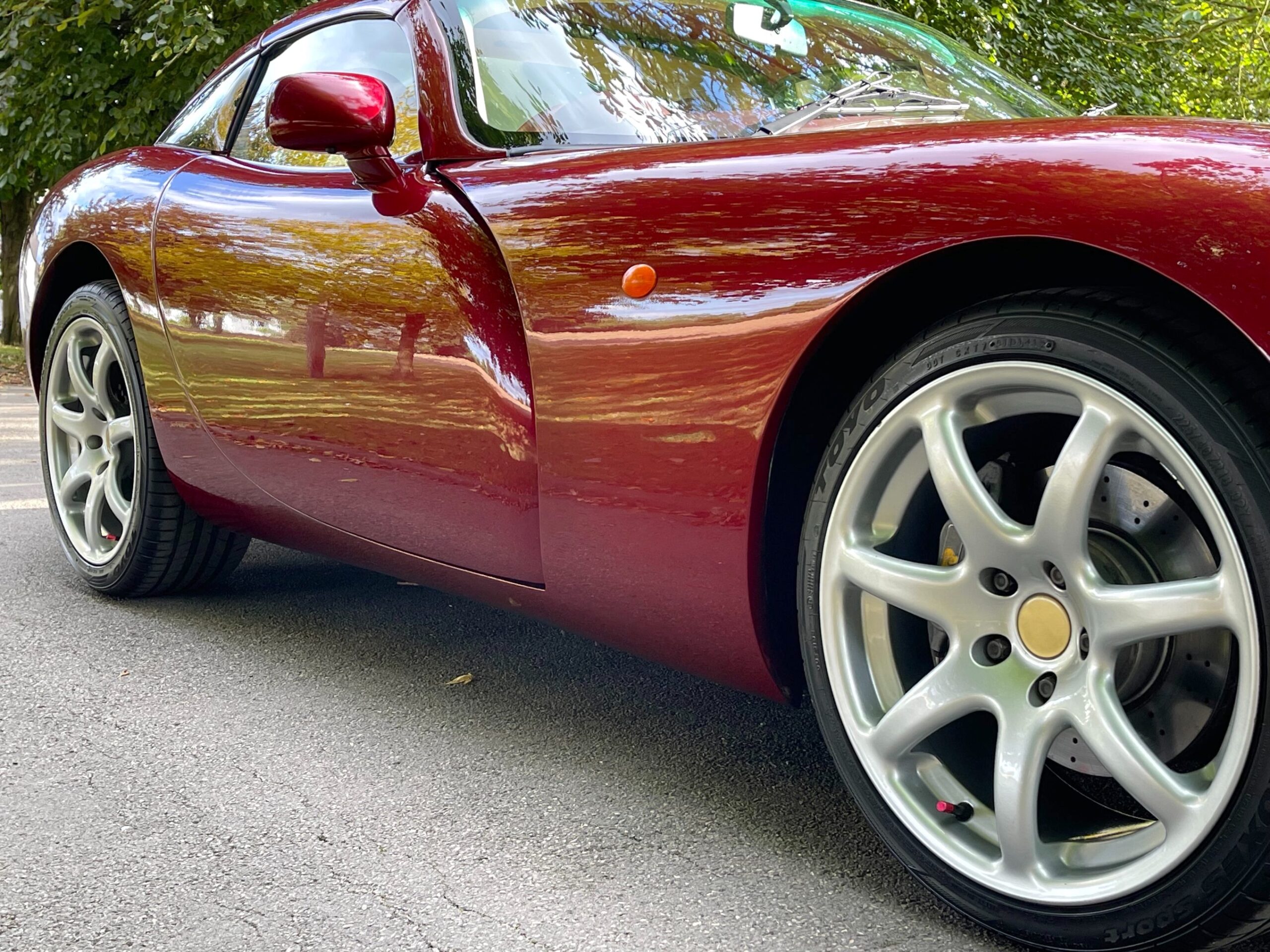TVR Tuscan 4.0 MK1 - Lovely looking car...