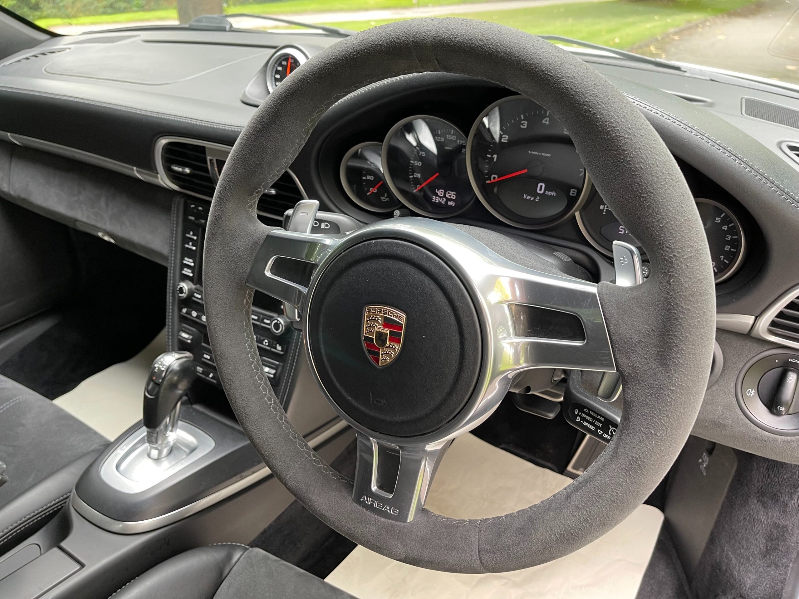 Porsche 997 Gen 2 Carrera 2 GTS Cab - PDK