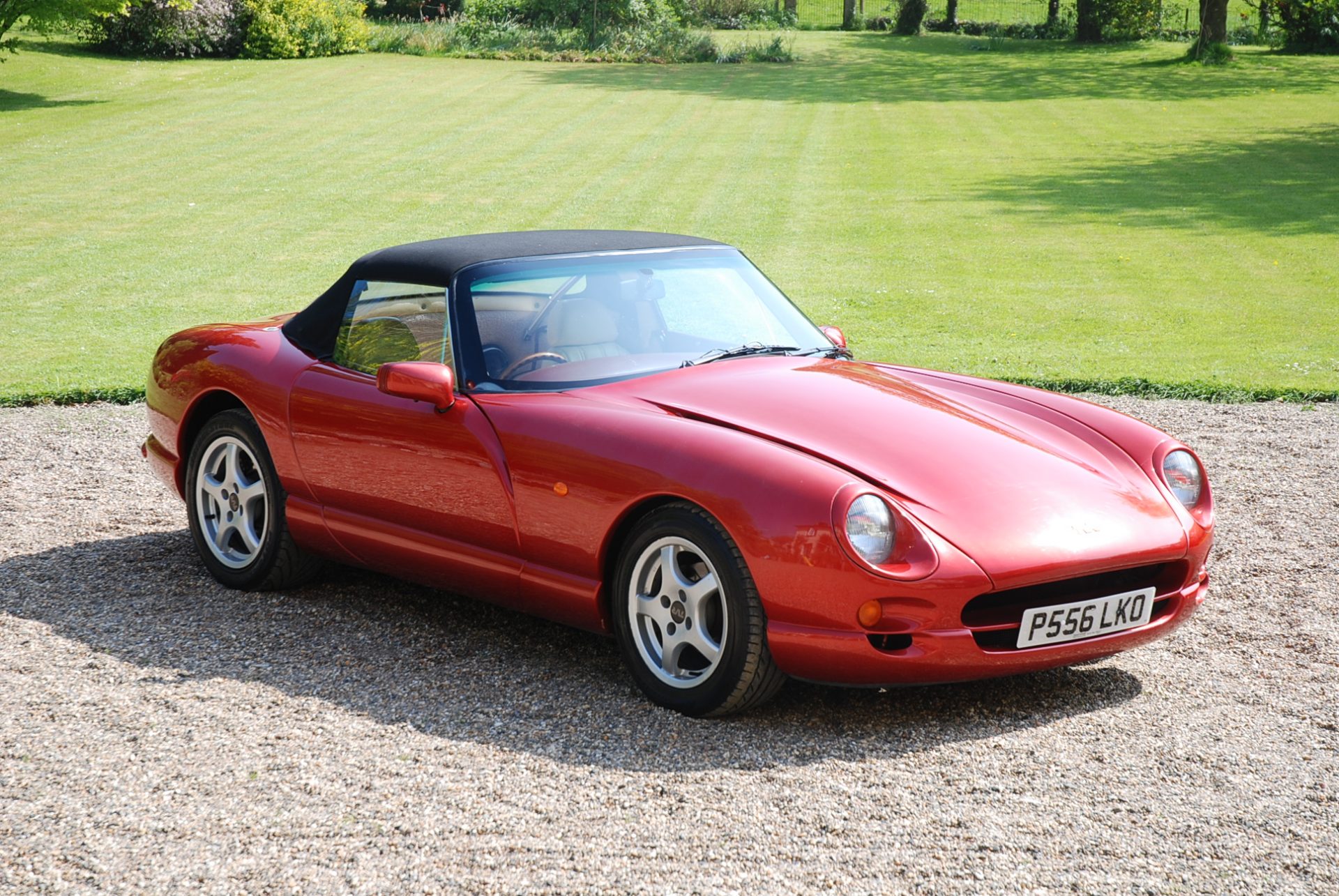 1997. P. TVR Chimaera 450. Rosso Pearl. Cream Hide. 68,000 miles. Lovely Example.